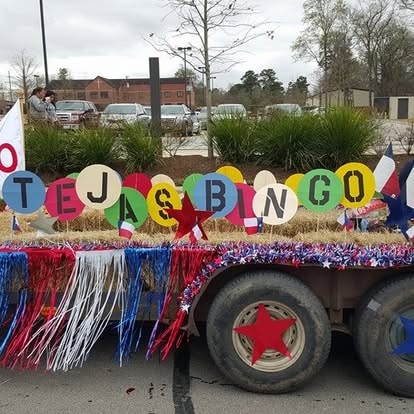 Colorful Tejas Bingo parade float truck